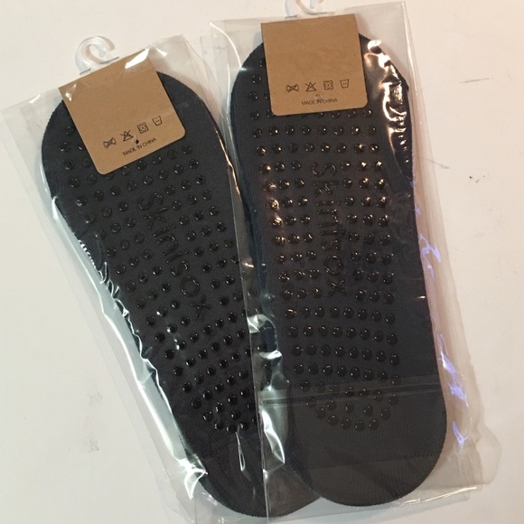 Two pairs Skinisox Active No show No slip Socks - Picture 2 of 6